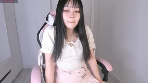Hitomi   online show from 02.01.25