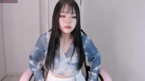Hitomi   online show from 02.12.25