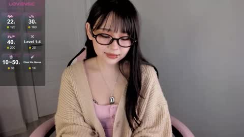 Hitomi   online show from 09.25.25