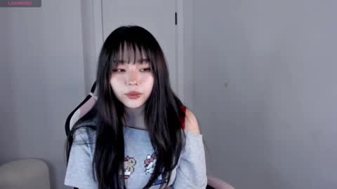 Hitomi   online show from 09.26.25