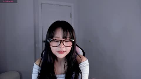 Hitomi   online show from 10.01.25