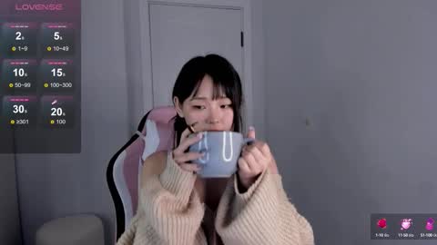 Hitomi   online show from 10.03.25