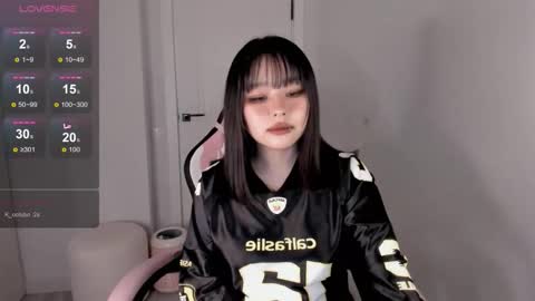 Hitomi   online show from 01.14.26