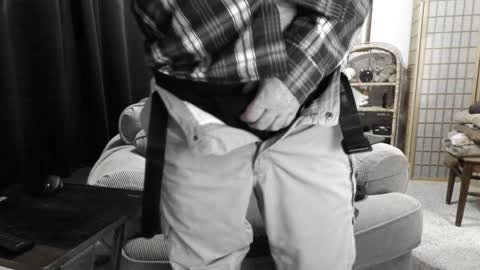 Snapshot of icihristopher chatting on 12.13.24 Christopher online show from 12.13.24