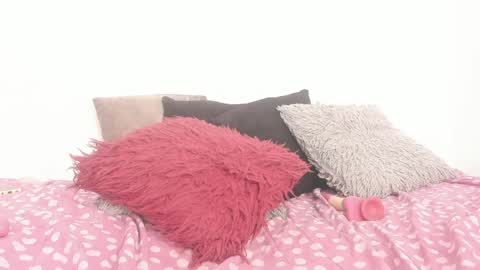 IckyXo online show from 12.08.24