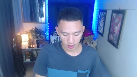 Snapshot of iconicmateo chatting on 01.14.25 Mateo online show from 01.14.25