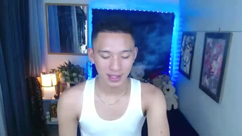Snapshot of iconicmateo chatting on 01.18.25 Mateo online show from 01.18.25