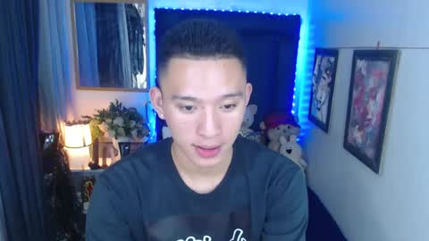 Snapshot of iconicmateo chatting on 01.20.25 Mateo online show from 01.20.25