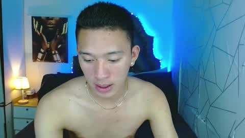 Snapshot of iconicmateo chatting on 02.24.25 Mateo online show from 02.24.25
