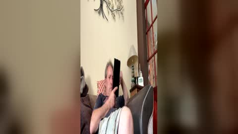 Snapshot of icums4u chatting on 06.22.26 icums4u online show from 06.22.26