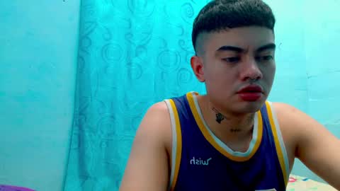 Snapshot of icyestic chatting on 12.13.24 bryan online show from 12.13.24