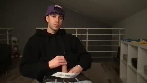 Snapshot of icyninesix chatting on 01.29.25 icyninesix online show from 01.29.25