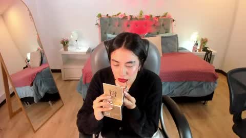 Icy online show from 05.14.26