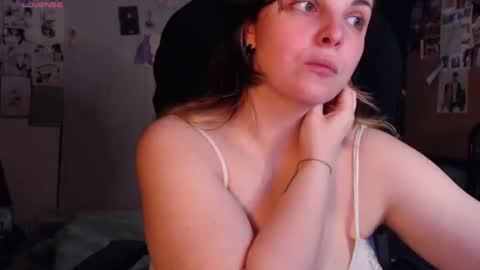 Snapshot of idontknowwhyjojo chatting on 06.29.26 Saya online show from 06.29.26
