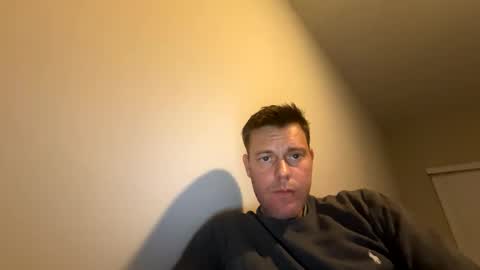 idontknowww567675 online show from 09.19.25
