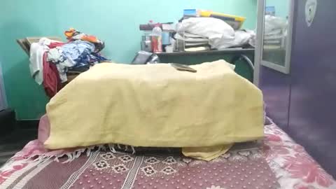 idontmind367890646 online show from 10.19.25