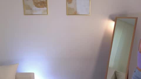 Lisa online show from 11.24.25