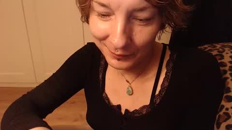 Snapshot of ifk_donkeysfr chatting on 10.10.25 Ifk Donkeys online show from 10.10.25