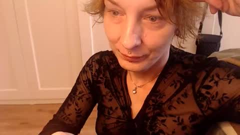 Snapshot of ifk_donkeysfr chatting on 10.29.25 Ifk Donkeys online show from 10.29.25