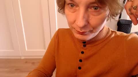 Snapshot of ifk_donkeysfr chatting on 10.30.25 Ifk Donkeys online show from 10.30.25