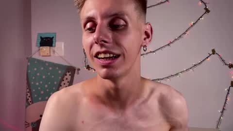 vladito online show from 02.15.25