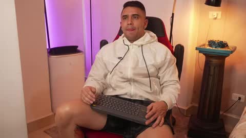 Snapshot of igor_scott chatting on 06.06.26 Igor scott online show from 06.06.26