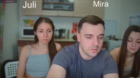 Julia and Mira online show from 02.23.25