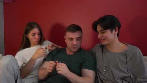 Julia and Mira online show from 09.24.25