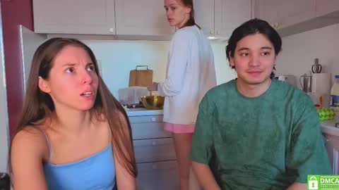 Julia and Mira online show from 02.21.26