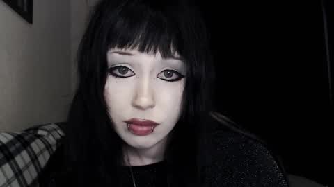 Snapshot of iiiiiiis chatting on 10.11.25 iiiiiiis online show from 10.11.25