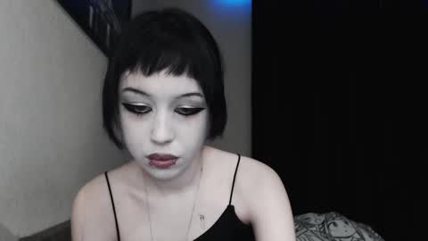 iiiiiiis online show from 11.18.25