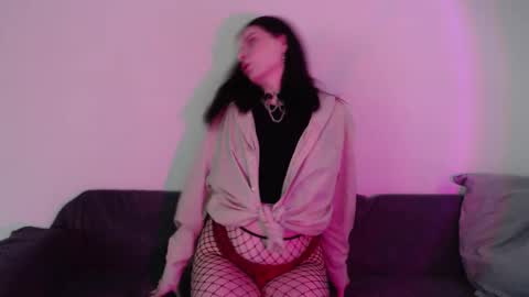 Vella online show from 09.16.25