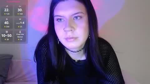 Vella online show from 10.17.25