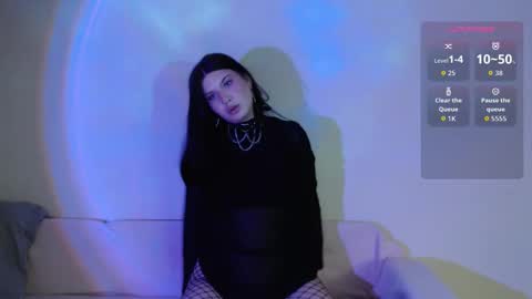 Vella online show from 11.19.25