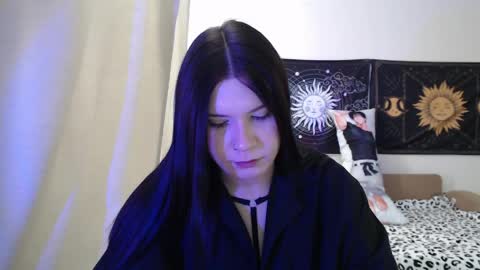 Snapshot of iintimate_flesh chatting on 04.27.26 Vella online show from 04.27.26
