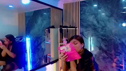 iisalombardi online show from 10.29.25