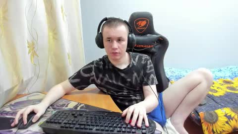 iliaskris online show from 10.10.25