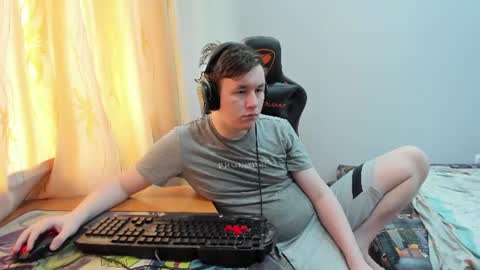 Snapshot of iliaskrislove chatting on 06.16.26 iliaskris online show from 06.16.26