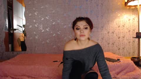 Snapshot of iliveinparadise chatting on 01.08.25 Adelia online show from 01.08.25