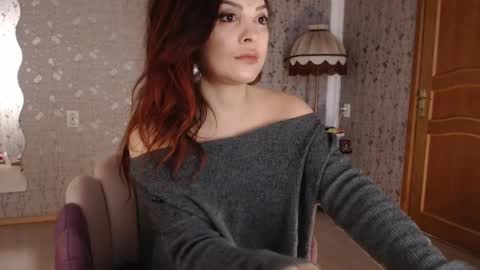 Snapshot of iliveinparadise chatting on 02.11.25 Adelia online show from 02.11.25