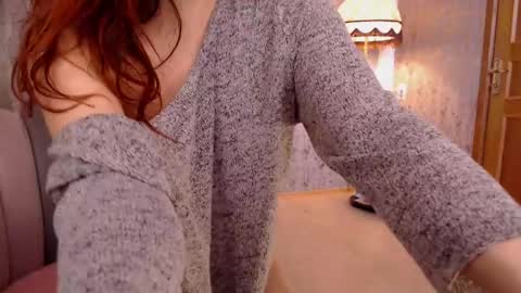 Snapshot of iliveinparadise chatting on 02.22.25 Adelia online show from 02.22.25