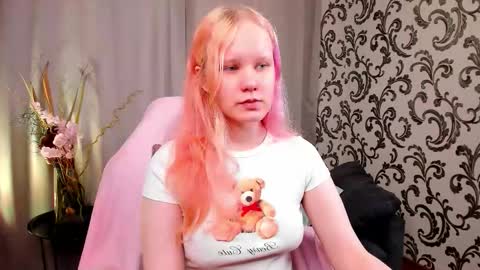 Annie online show from 09.19.25