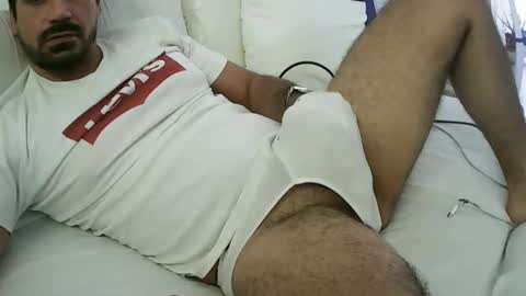 Snapshot of ilmangj90 chatting on 05.20.26 ilmangj90 online show from 05.20.26