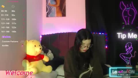 Snapshot of ily_bea chatting on 04.27.26 Ily Bea online show from 04.27.26