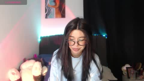 Snapshot of ily_bea chatting on 06.04.26 Ily Bea online show from 06.04.26