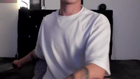 IM  THOMAS online show from 09.26.25