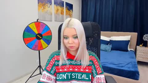 Roxy online show from 12.03.24