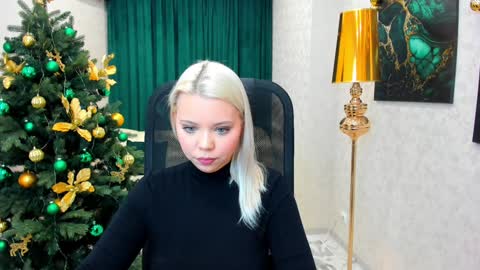 Roxy online show from 12.08.24