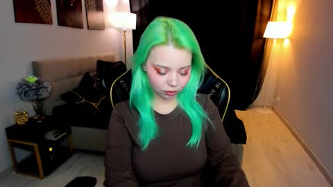 Roxy online show from 01.18.26