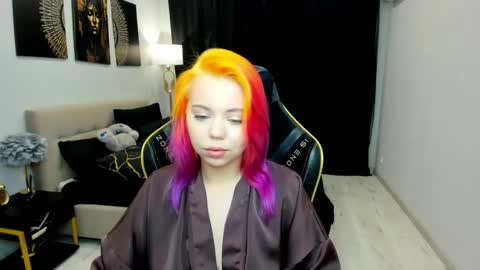 Roxy online show from 06.03.26